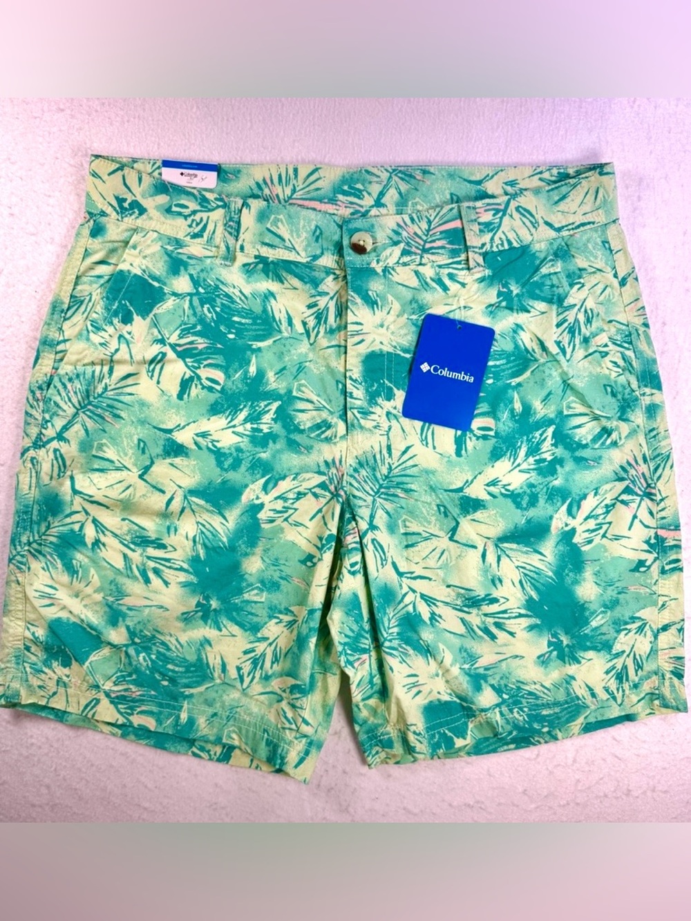 Columbia NWT Men’s 32 Tropical Print Shorts 8” Inseam‎ Green